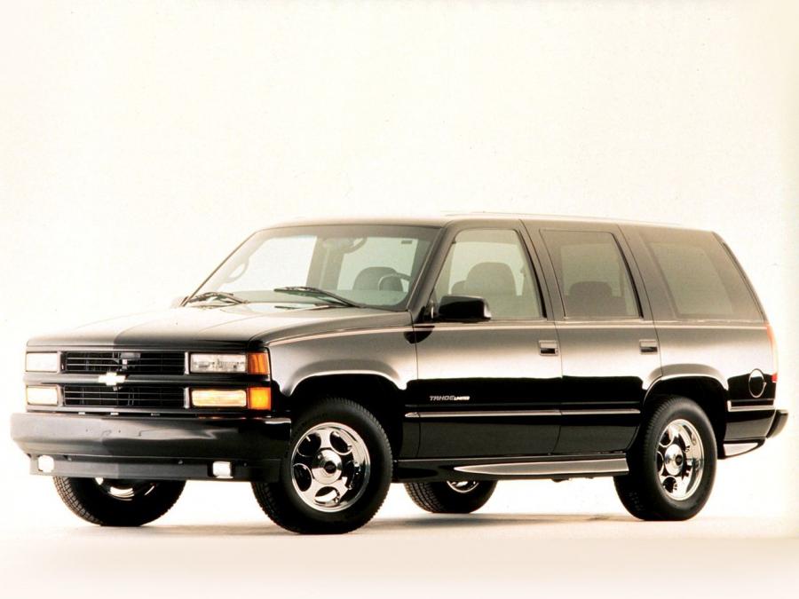 Chevrolet Tahoe Limited Concept 2000 года  (фото 2 из 3)